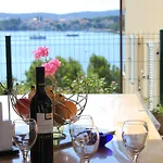 Roko * Rogoznica (Sibenik-Knin)