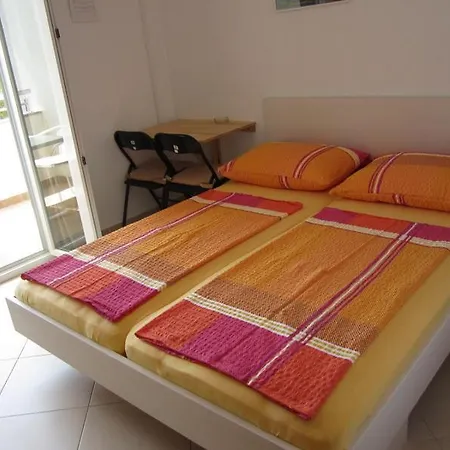 Apartment Roko *