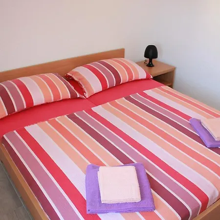 Roko Apartment *