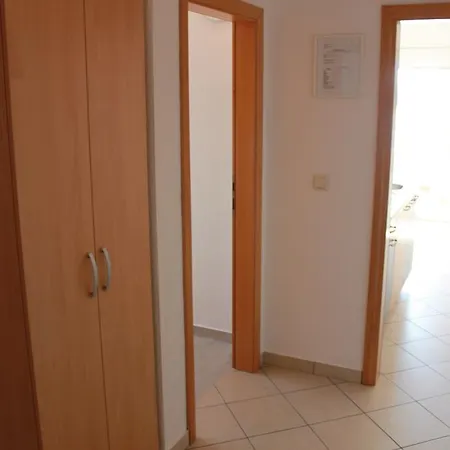 Roko * Rogoznica (Sibenik-Knin)