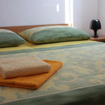 Roko * Rogoznica (Sibenik-Knin)