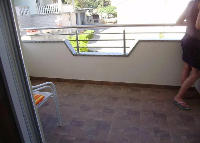 Roko 로고즈니차