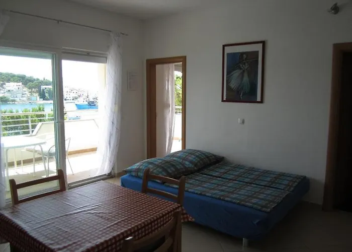 Apartamento Roko Rogoznica (Sibenik-Knin)